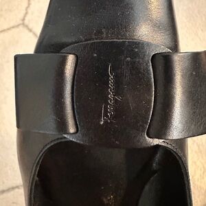 Salvatore Ferragamo authentic black bow leather pumps, like new, size 11